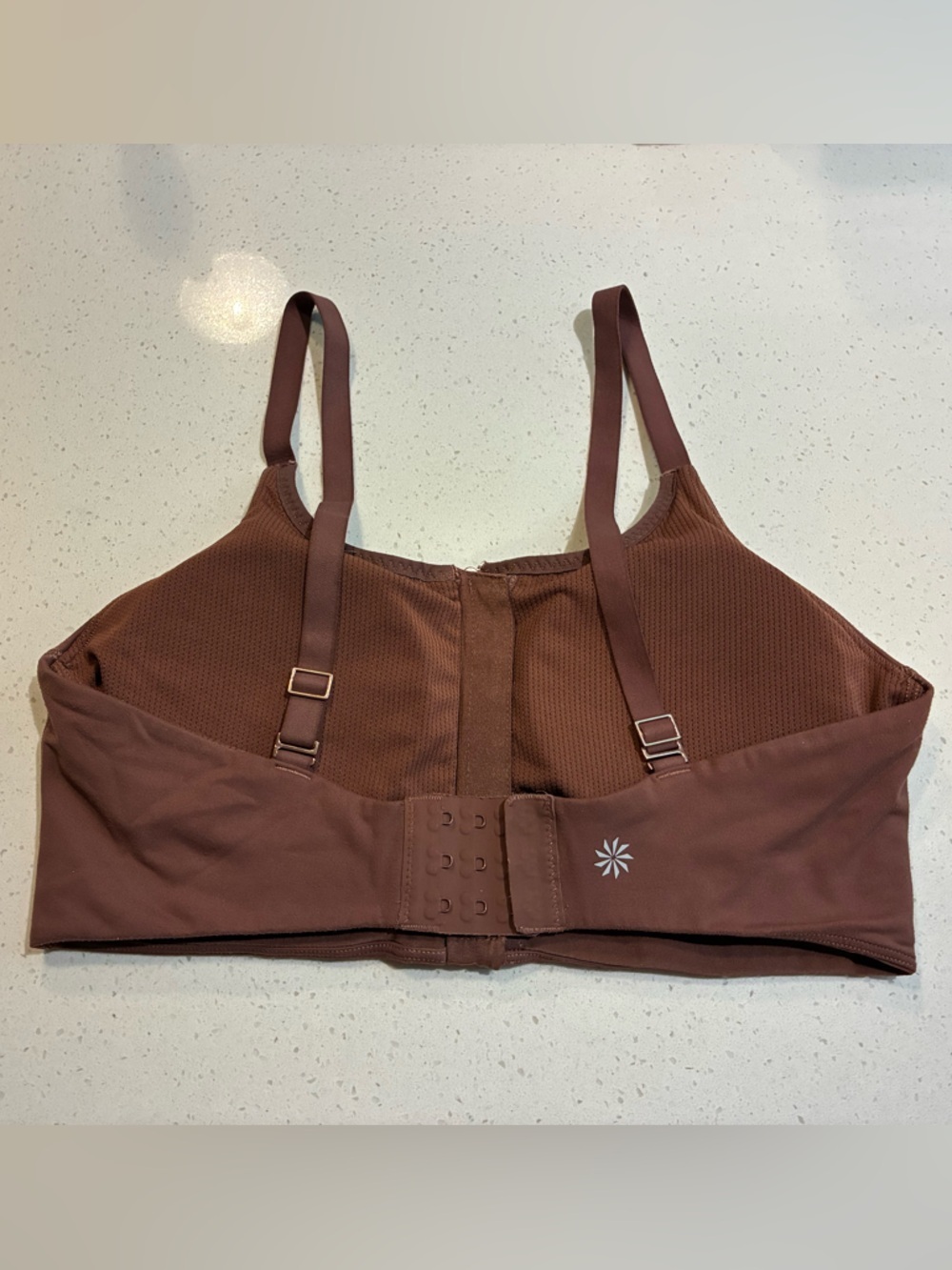 Athleta | Daily Empower Bra Front-Zip Sports Bra in Light Brown Medium - Picture 3 of 5